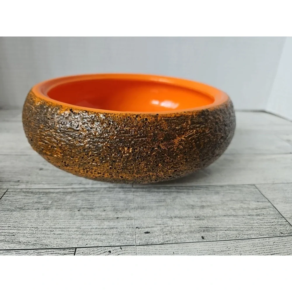 Holland Mold preowned 60s